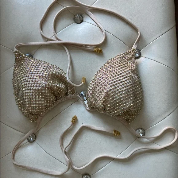 Elegant Gold Rhinestone Bikini - Picture 2 of 4